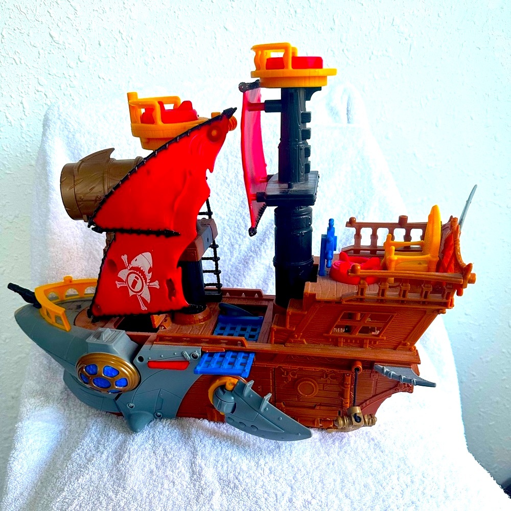 Imaginext boat